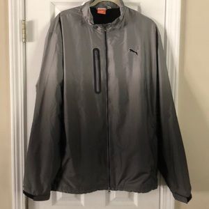 EUC men’s Puma ombré lightweight jacket